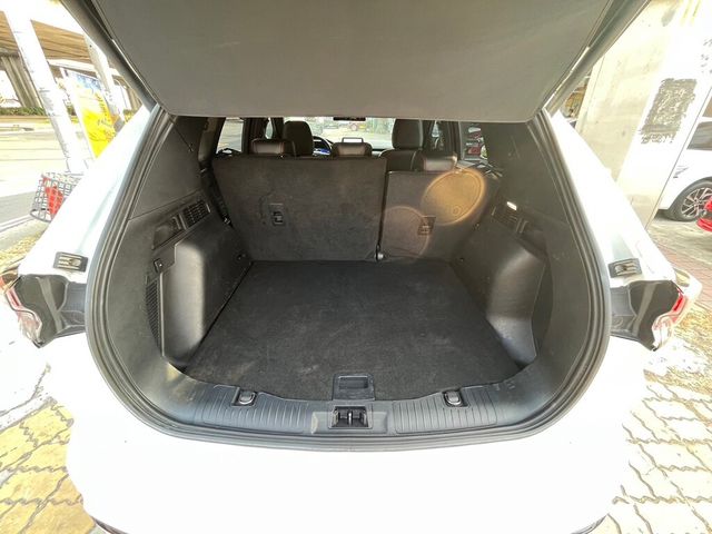 FORD福特 KUGA  第12張相片