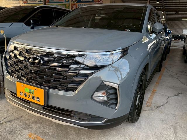 HYUNDAI現代 CUSTIN  第1張相片