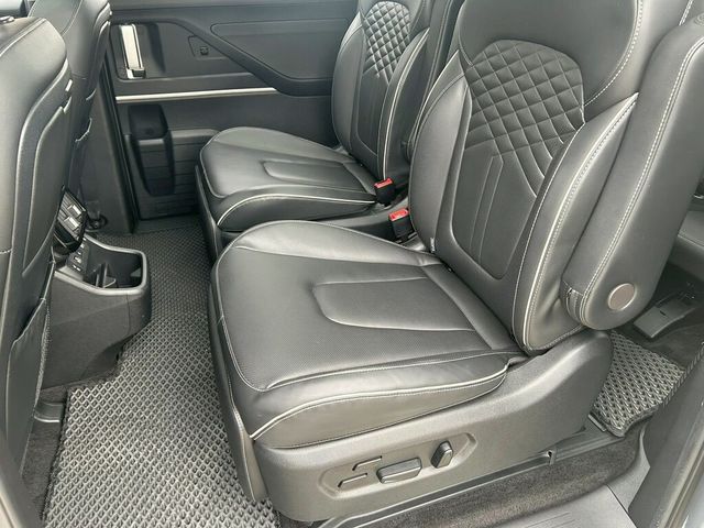 HYUNDAI現代 CUSTIN  第11張相片