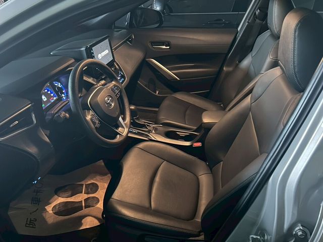 TOYOTA豐田 COROLLA CROSS HYBRID  第8張相片