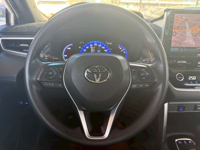 TOYOTA豐田 COROLLA CROSS HYBRID  第4張相片