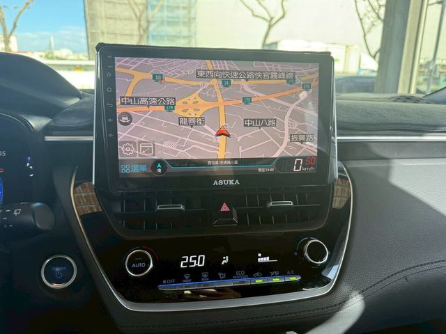 TOYOTA豐田 COROLLA CROSS HYBRID  第6張相片