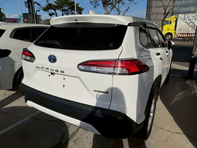 TOYOTA豐田 COROLLA CROSS HYBRID  第14張相片