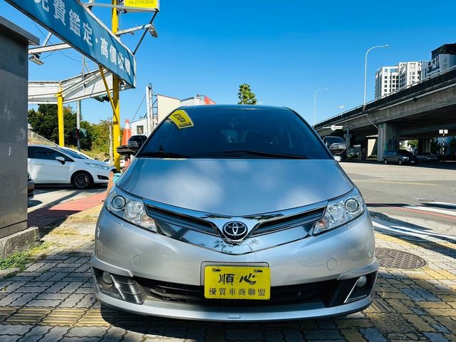 TOYOTA豐田 PREVIA  第2張相片