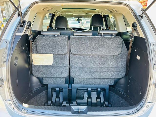 TOYOTA豐田 PREVIA  第13張相片