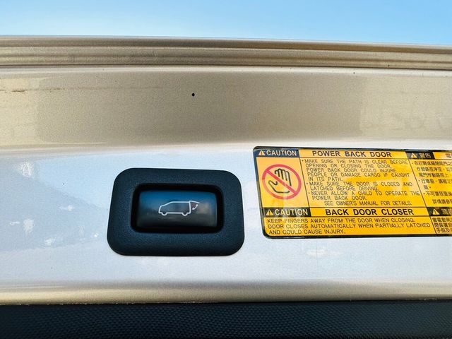 TOYOTA豐田 PREVIA  第15張相片