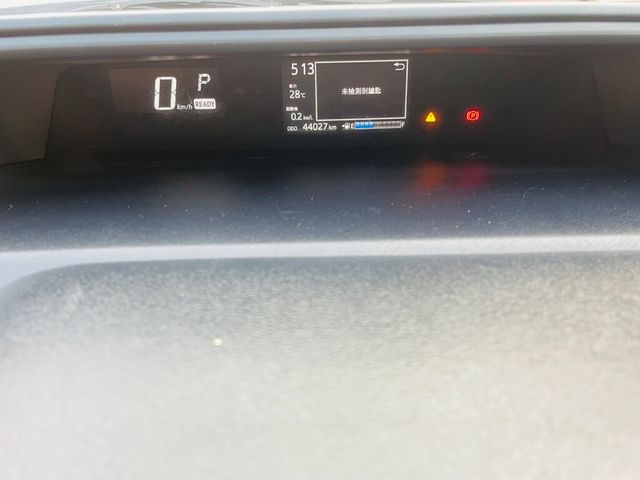 TOYOTA豐田 PRIUS C  第4張相片