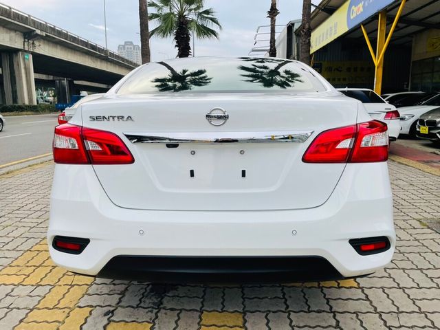 NISSAN日產 SENTRA  第10張相片