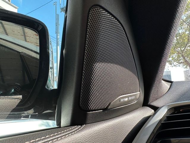 BMW寶馬 X6  第9張相片