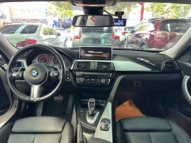 BMW寶馬 320 GT  第3張相片