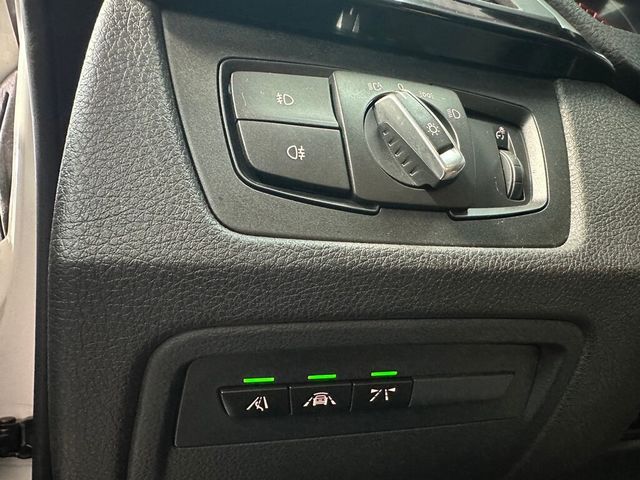 BMW寶馬 320 GT  第7張相片