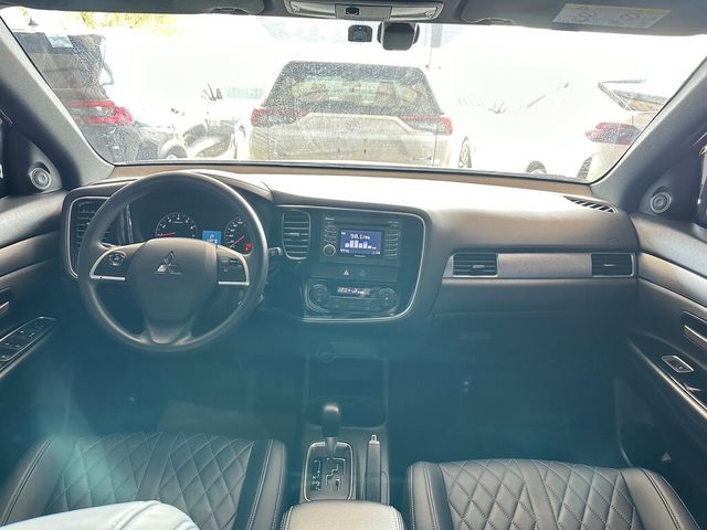 MITSUBISHI三菱 OUTLANDER  第3張相片