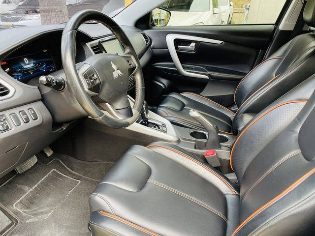 MITSUBISHI三菱 LANCER  第7張相片