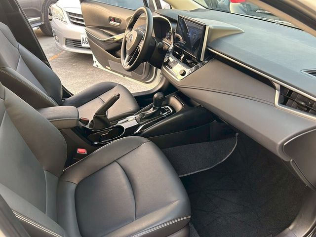 TOYOTA豐田 ALTIS  第15張相片