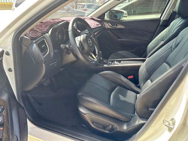 MAZDA馬自達 MAZDA 3  第11張相片