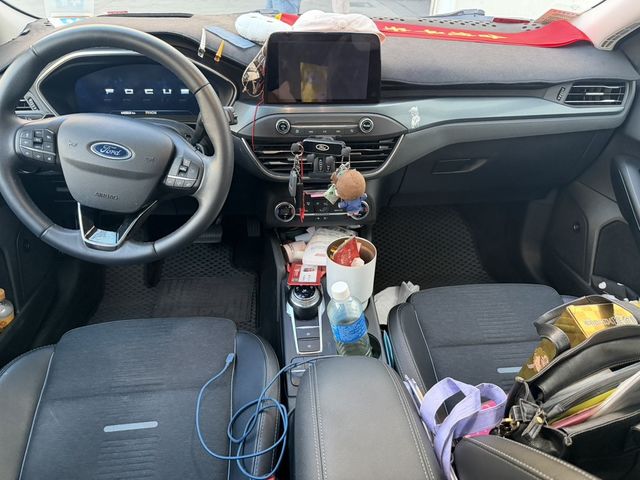 FORD福特 FOCUS ACTIVE  第3張相片