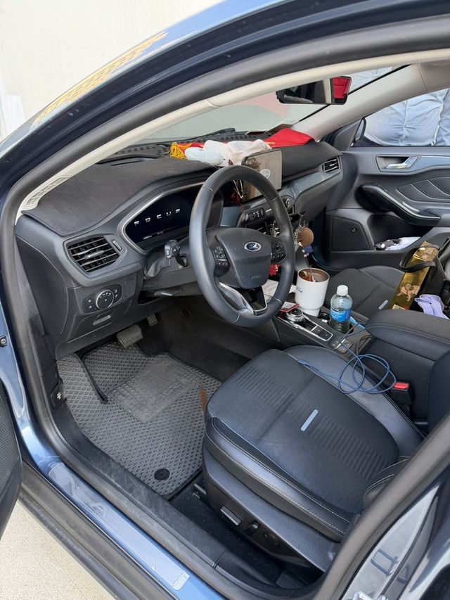 FORD福特 FOCUS ACTIVE  第4張相片