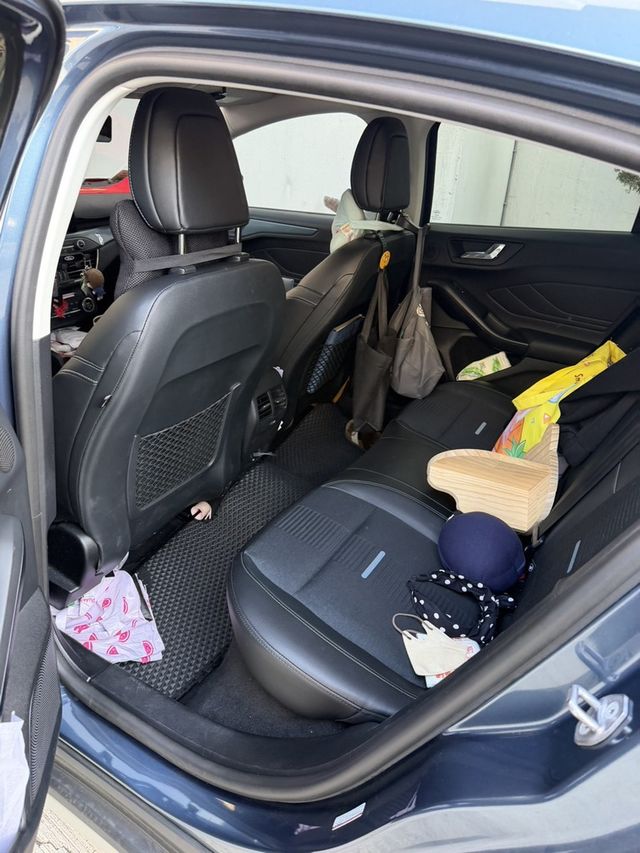 FORD福特 FOCUS ACTIVE  第5張相片