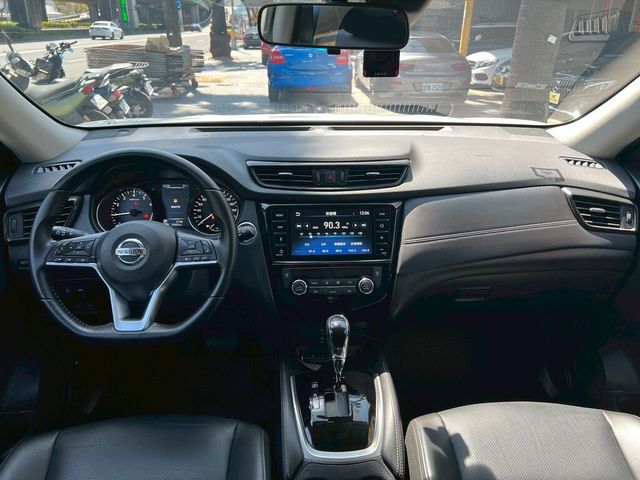 NISSAN日產 X-TRAIL  第4張相片