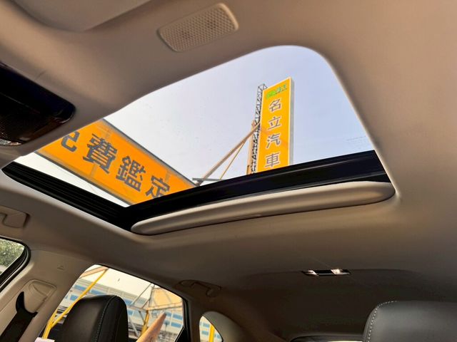 LEXUS凌志 NX350H  第11張相片