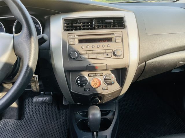 NISSAN日產 LIVINA  第4張相片