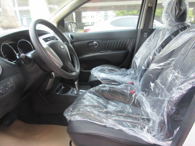 NISSAN日產 LIVINA  第4張相片