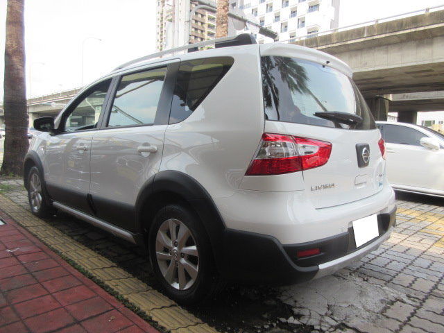 NISSAN日產 LIVINA  第8張相片