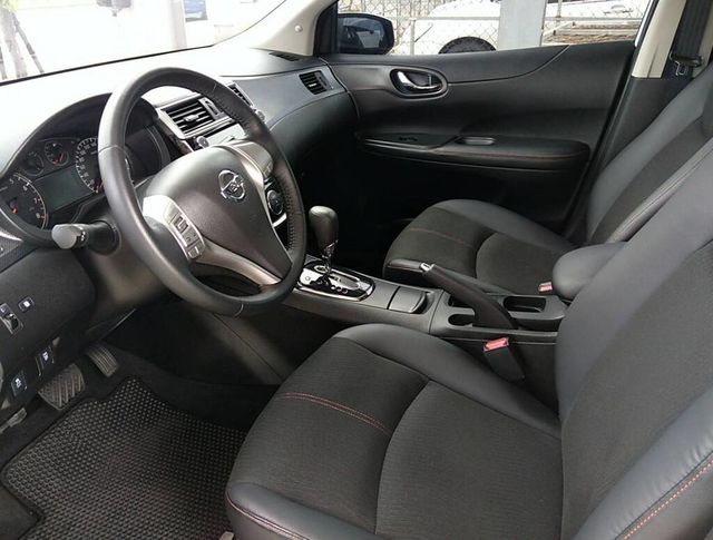 NISSAN日產 TIIDA  第3張相片