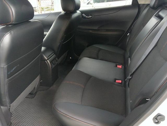 NISSAN日產 TIIDA  第4張相片