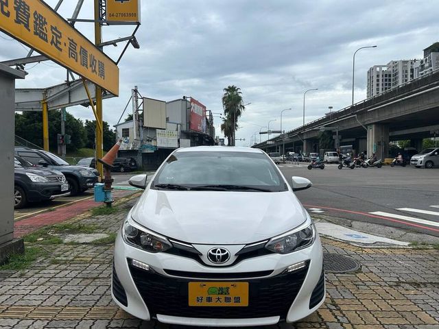 TOYOTA豐田 YARIS  第2張相片