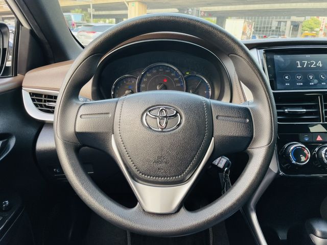 TOYOTA豐田 YARIS  第3張相片