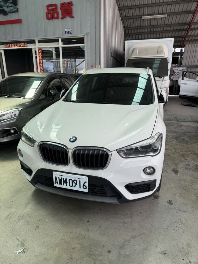 BMW寶馬 X1  第1張相片