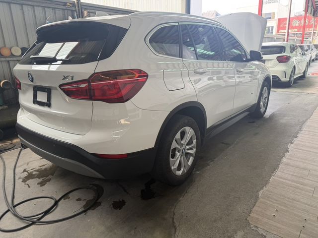 BMW寶馬 X1  第5張相片