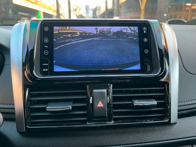 TOYOTA豐田 YARIS  第7張相片