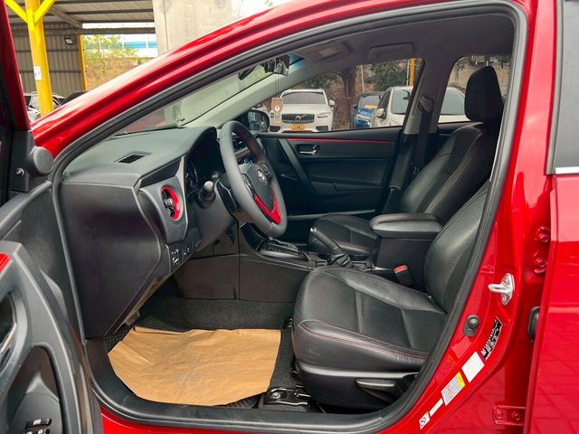 TOYOTA豐田 ALTIS  第13張相片