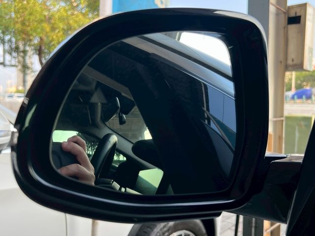 BMW寶馬 X5 XDRIVE25D  第13張相片