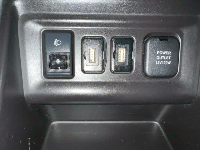 LUXGEN納智捷 URX  第12張相片