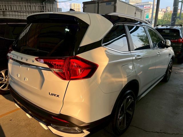 LUXGEN納智捷 URX  第20張相片