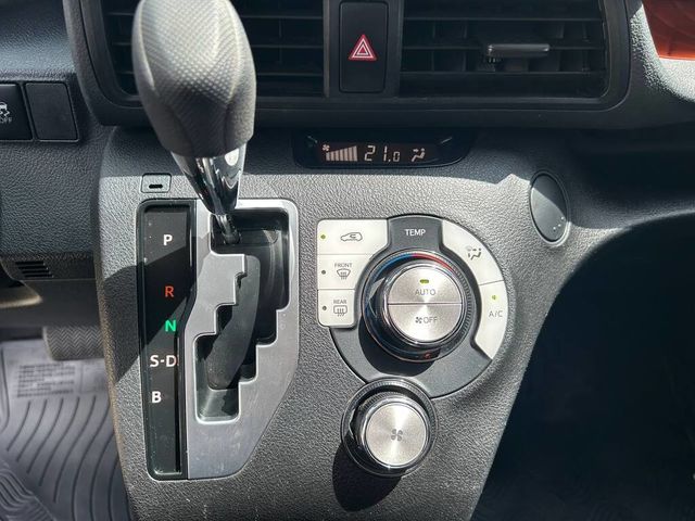 TOYOTA豐田 SIENTA  第9張相片