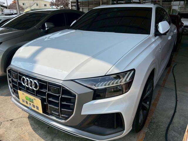 AUDI奧迪 Q8  第3張相片