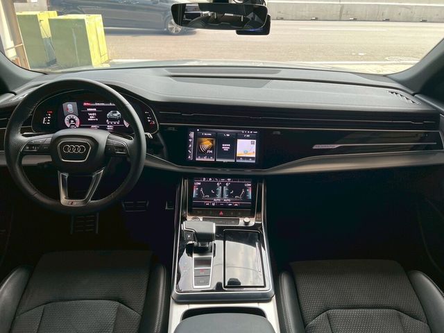 AUDI奧迪 Q8  第5張相片