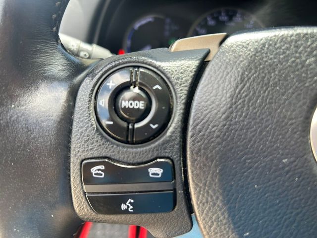 LEXUS凌志 CT200H  第11張相片