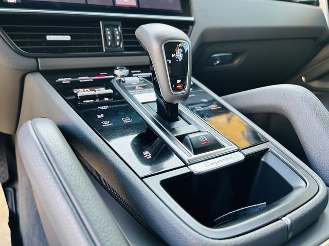 PORSCHE保時捷 CAYENNE  第12張相片