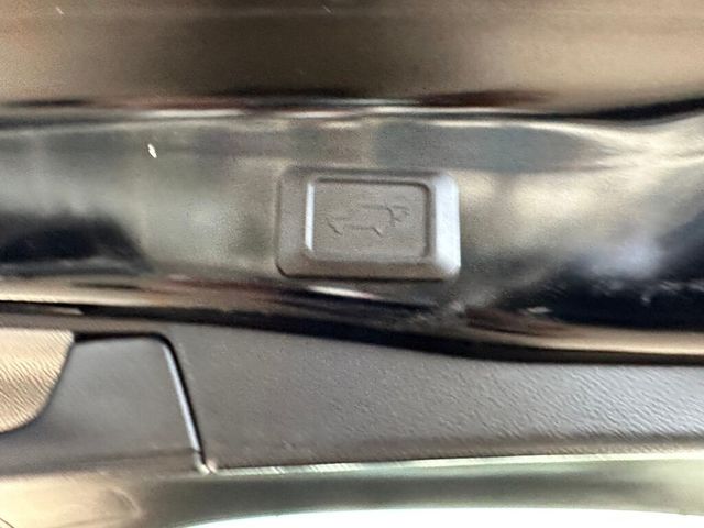 TOYOTA豐田 RAV4  第10張相片