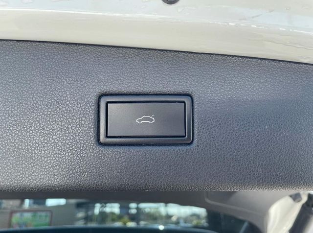 VOLKSWAGEN福斯 TIGUAN  第12張相片
