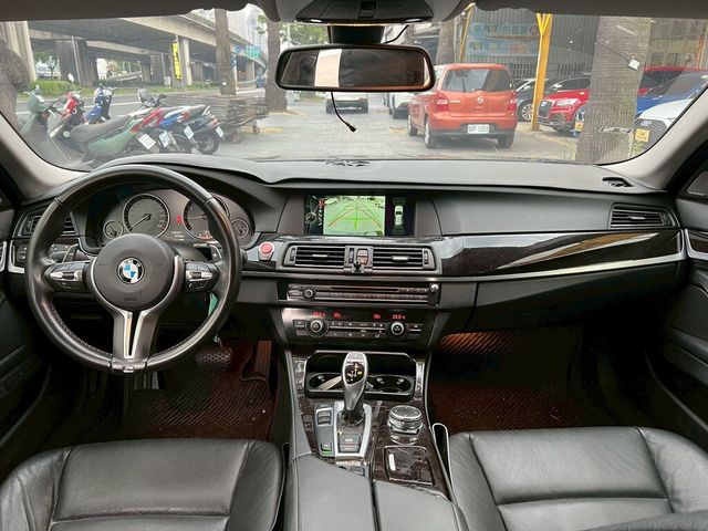 BMW寶馬 528I  第5張相片