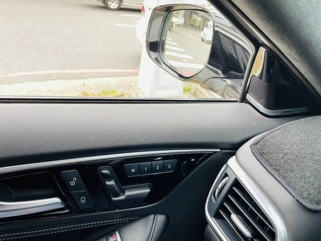 INFINITI無限 Q30  第4張相片