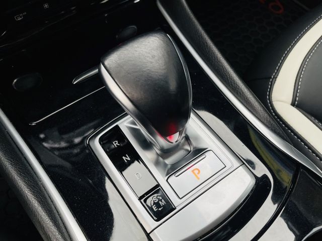INFINITI無限 Q30  第10張相片