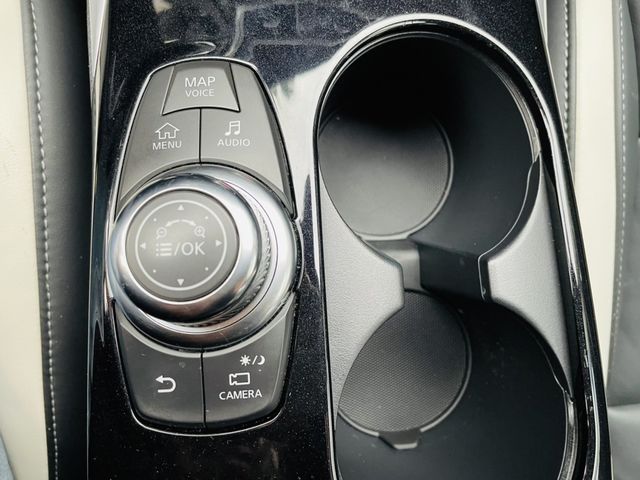 INFINITI無限 Q30  第11張相片