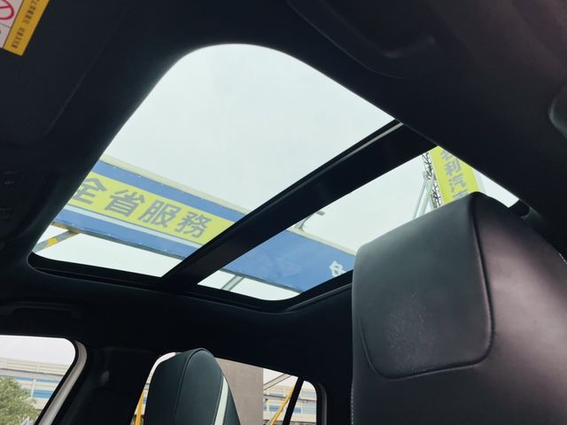 INFINITI無限 Q30  第15張相片